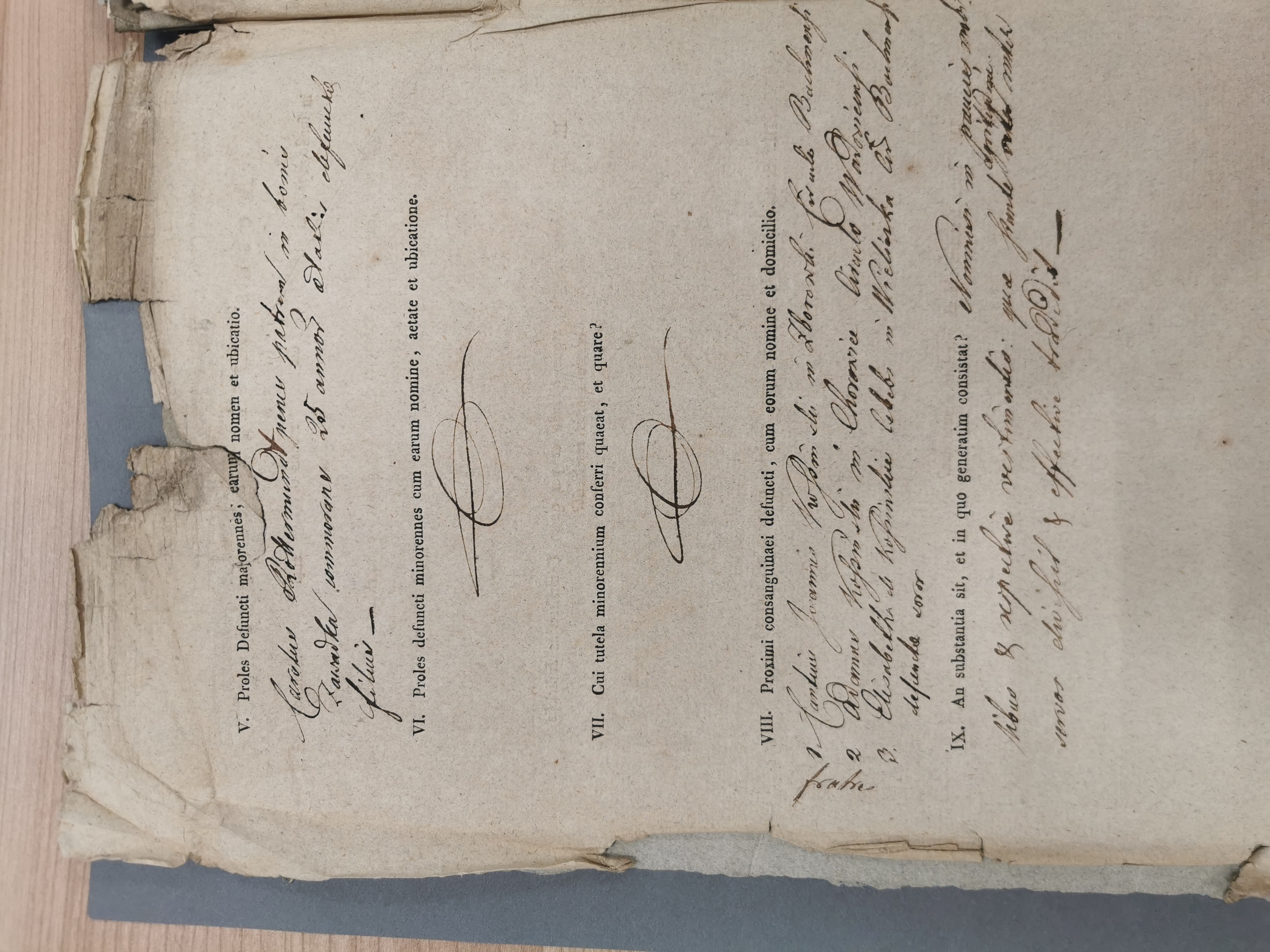 Formularz *actus obsignationis* po Apolonii Rottermundowej, czerwiec 1832 r. Punkt V/VIII: jedyne pełnoletnie dziecko - **Karol Rottermund** (25 lat), mieszka u ojca w Zawadce. Rodzeństwo zmarłej: Jan Kosiński (Zborówek, cyrk. bocheński), Adam Kosiński (Chorowice, cyrk. wadowicki), Elżbieta z Kosińskich (Wieliczka). Archiwum Narodowe w Krakowie, S. 4174.